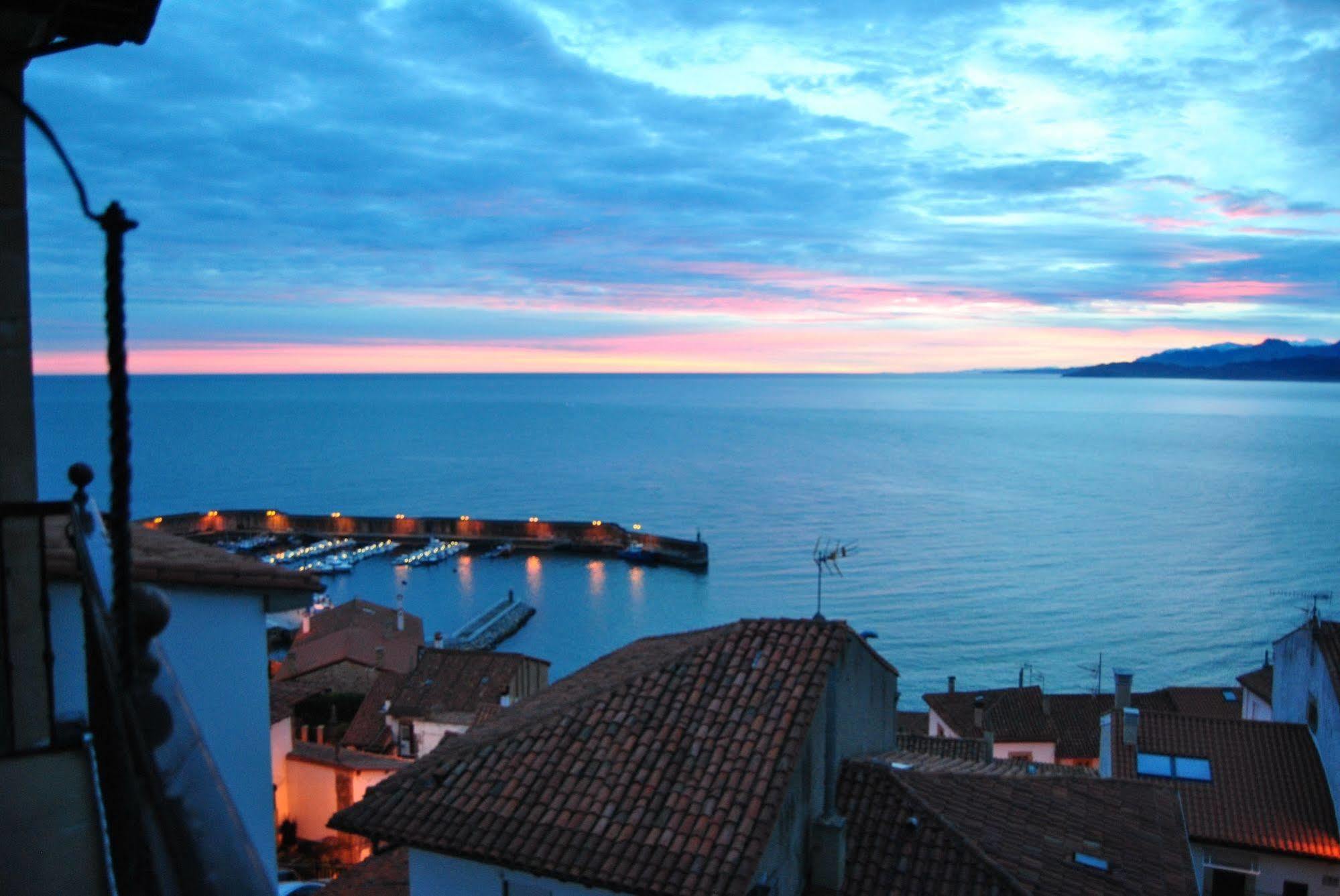 Hotel Palacio De Los Vallados Lastres Esterno foto